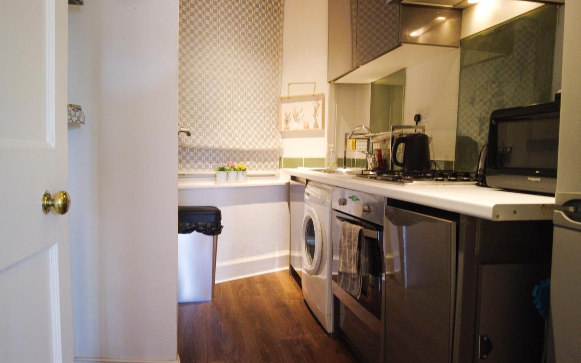 1 Bedrooms Flat In Central Edinburgh Haymarket, Heart Of Edinburgh Flat Sleeps 4 , Eksteriør billede