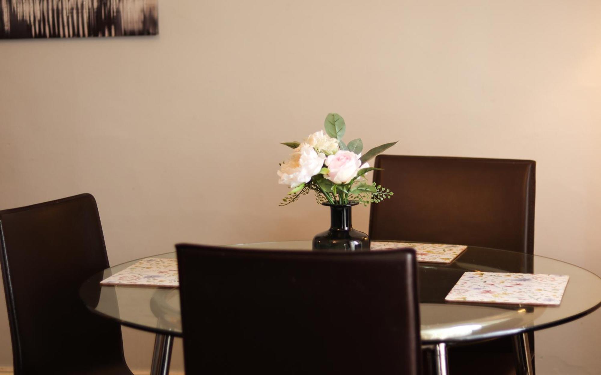 1 Bedrooms Flat In Central Edinburgh Haymarket, Heart Of Edinburgh Flat Sleeps 4 , Eksteriør billede